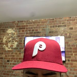 Phillies 1980 World Series, Grey Brim